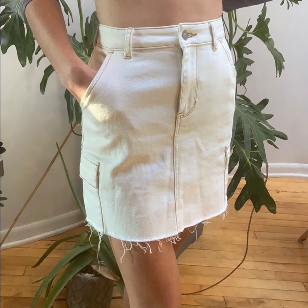 Cargo mini skirt